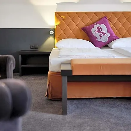 Carlton - Adults Only Hotel