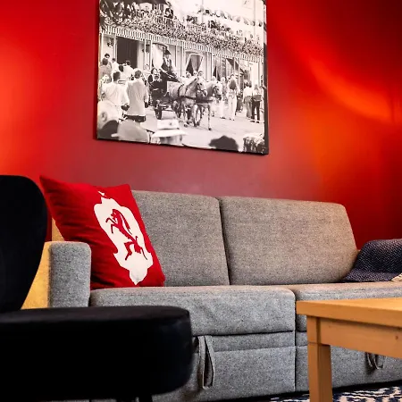 Carlton - Adults Only 4*