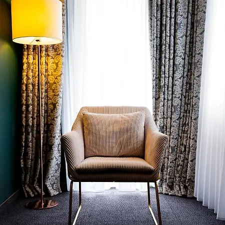 Hotel Carlton - Adults Only