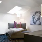 Carlton - Adults Only Salzburg