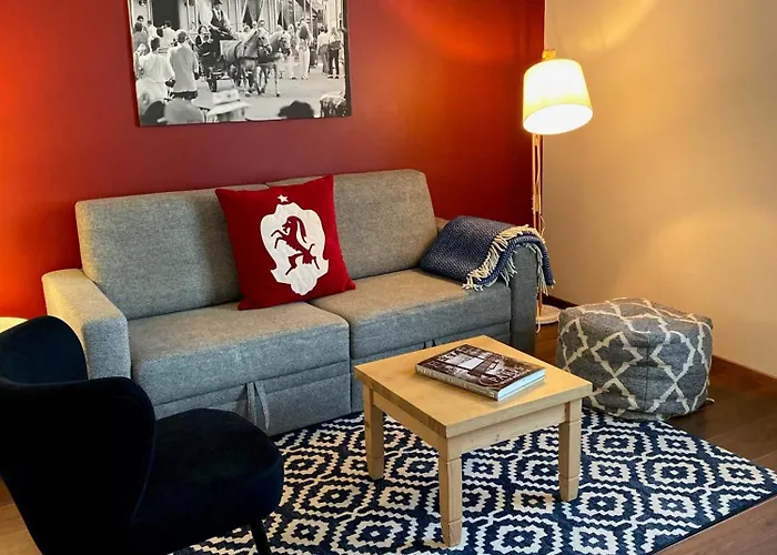 Carlton - Adults Only 4*
